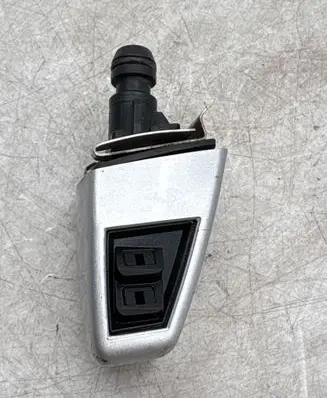 BMW X3 E83 Headlight washer spray nozzle 3411429 51133411429