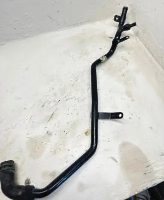 Audi A6 S6 C7 4G Engine coolant pipe/hose 03L122157C