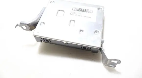 Toyota Yaris Cross Distronic sensor radar 