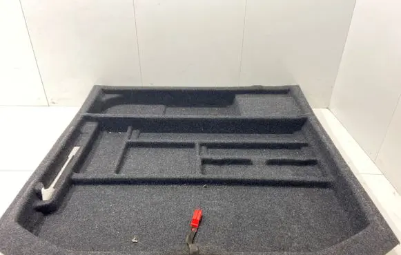 Volvo XC70 Trunk/boot floor carpet liner 31271591 J613A