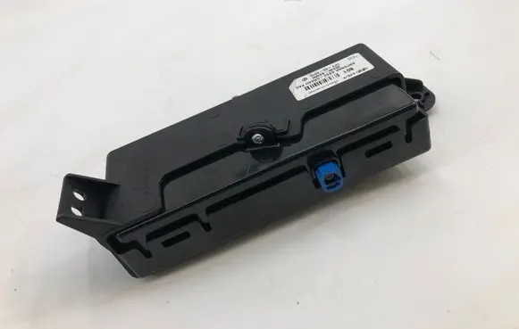 Hyundai Kona II Antenna control unit 96240be000