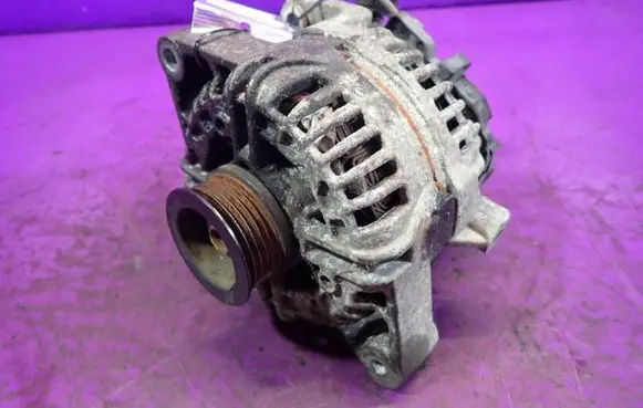 Opel Zafira A Generator/alternator