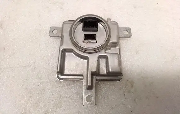 Audi A4 S4 B8 8K Headlight ballast module Xenon 8K0941597E W003T22071