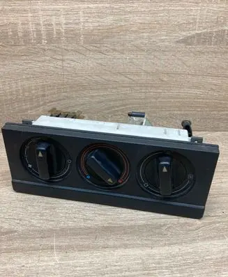 Audi 80 90 B3 Climate control unit