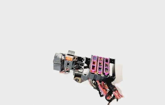 Audi A4 S4 B8 8K Fuse module 8A0937530