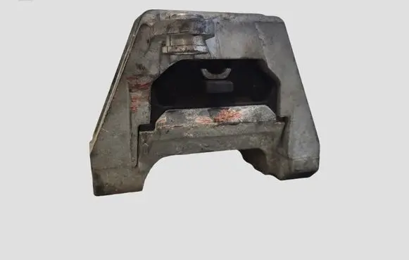 Opel Vectra C Engine mount bracket V05369 3226