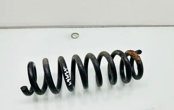 BMW 3 E90 E91 Rear coil spring CWV000