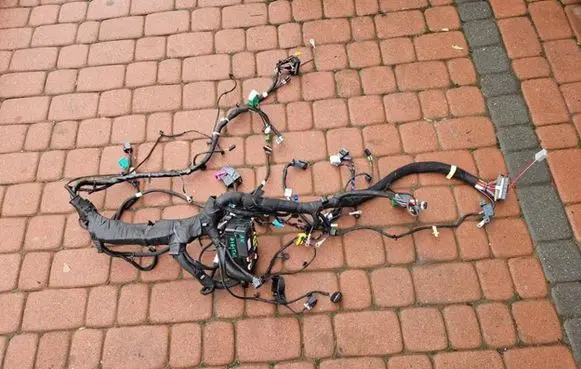 Opel Astra K EUR ISO radio connector 