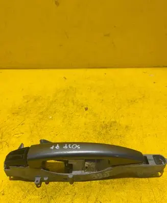 Peugeot 308 Front door exterior handle 9680168580