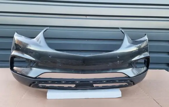 Opel Mokka X Front bumper 42557112
