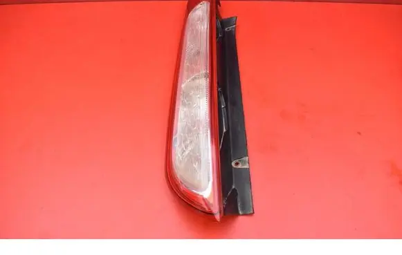 Ford Focus C-MAX Rear/tail lights 8M5113405A