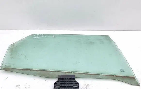 Audi A4 S4 B7 8E 8H Rear door window glass 8E0845255