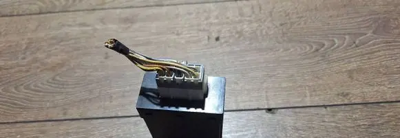 Peugeot 406 Central locking relay Pem492st