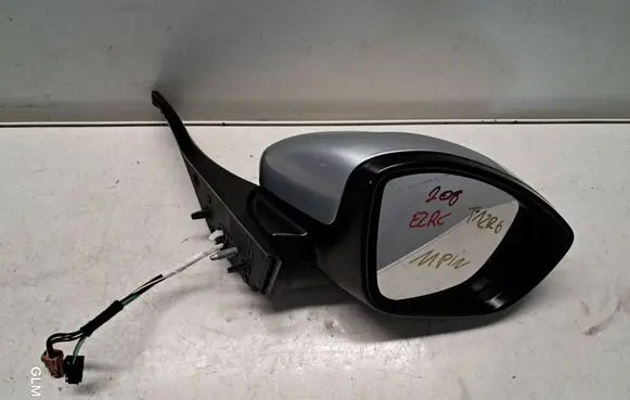 Peugeot 208 I Front door electric wing mirror