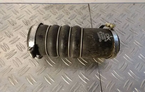 Porsche Macan (95B) Intercooler hose/pipe 95B145993H