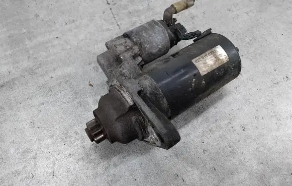 Seat Altea Starter motor 02Z911023