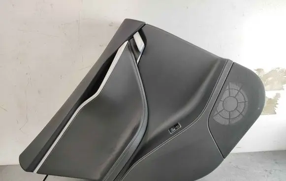 Tesla Model S Rear door card panel trim 600613311L