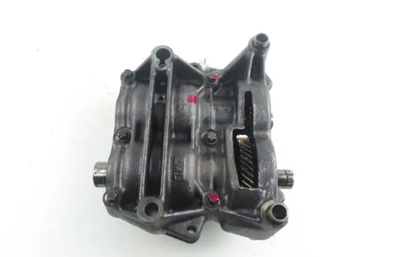 Mercedes-Benz C W204 Oil pump balance shaft 6460100736