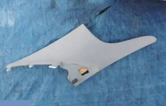 Mercedes-Benz CL C216 (D)pillar trim (top) A2166902725