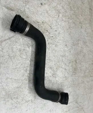 BMW 5 F10 F11 Engine coolant pipe/hose