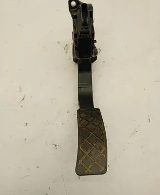 Audi A4 S4 B9 Accelerator throttle pedal 8W1723523 6PV01164201
