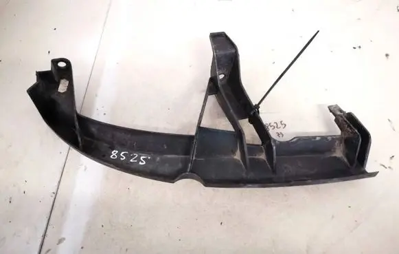 Renault Scenic II - Grand scenic II Front bumper mounting bracket 8200183741