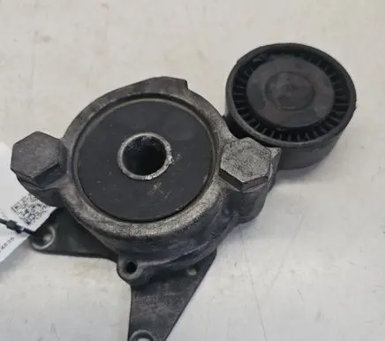 Lexus IS 220D-250-350 Generator/alternator belt tensioner 166200R010