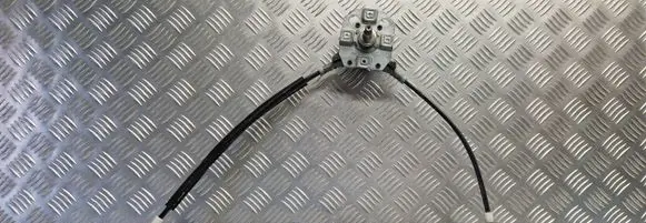 Audi 80 90 S2 B4 Front door manual window regulator 893837399