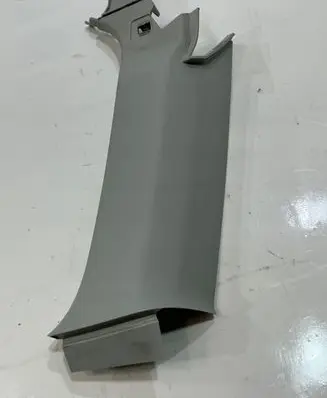 Volkswagen Golf VII (C) pillar trim 5G9867287A | 888.111.861
