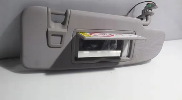 Alfa Romeo Giulia Sun visor clip/hook/bracket 
