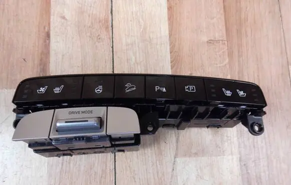 Hyundai Tucson IV NX4 Seat heating switch 93350CZ110 3Y62FH1000 93350CZ110NV1
