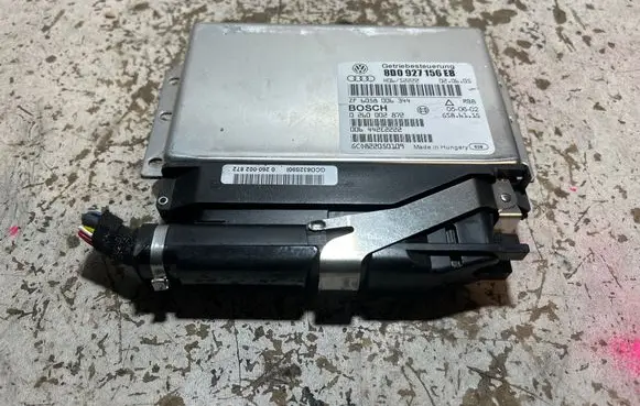 Skoda Superb B5 (3U) Gearbox control unit/module 8D0927156EB 0260002872 4422222