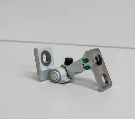 Volkswagen Jetta VII Front door upper hinge 8X0831404E