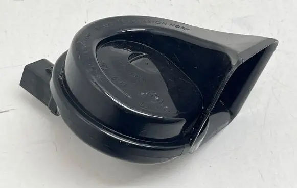 Volkswagen Jetta VII Horn signal 2N0951221 1ZA951206B 6044FB2B07