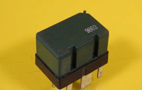 Mercedes-Benz E W210 Other relay 0025420319