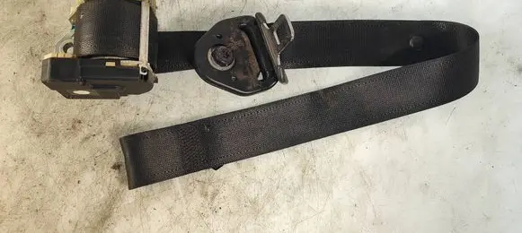 Front seatbelt