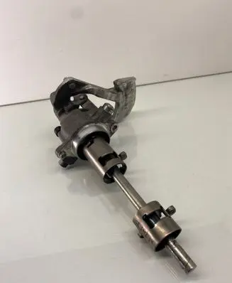 Opel Insignia A Gear selector/shifter in gearbox 55561689 F5579400711