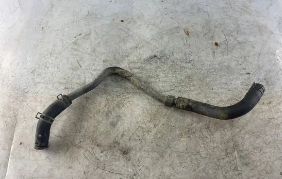 Mitsubishi Pajero Sport I Engine coolant pipe/hose