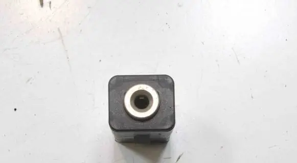 Ford Transit Custom AUX in-socket connector DM5T19A164AA