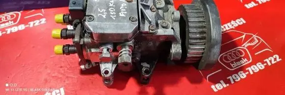 Audi A6 S6 C5 4B Fuel injection high pressure pump 059130106DX 0986444006 0470506002