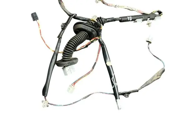 Toyota Avensis T250 Rear door wiring loom 8215405170