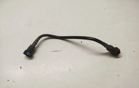 Ford Transit - Tourneo Connect Clutch pipe/line av617t504ab
