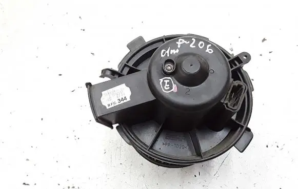 Peugeot 206 Heater fan/blower 6424501