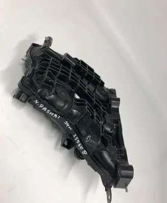 Nissan Qashqai J12 Intake manifold 6rc0a