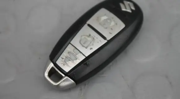 Suzuki Vitara (LY) Ignition key/card 
