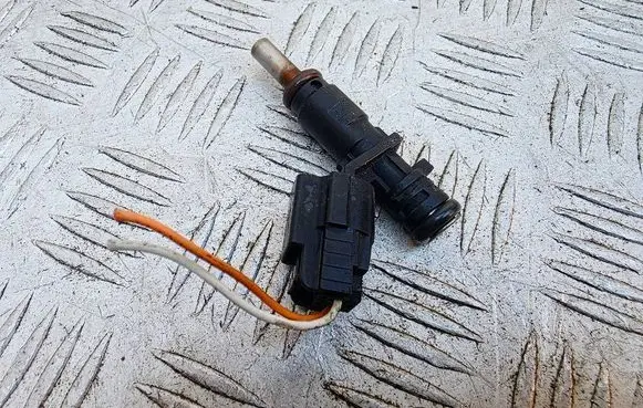 Mini One - Cooper Coupe R56 Fuel injector V752817680 7528176