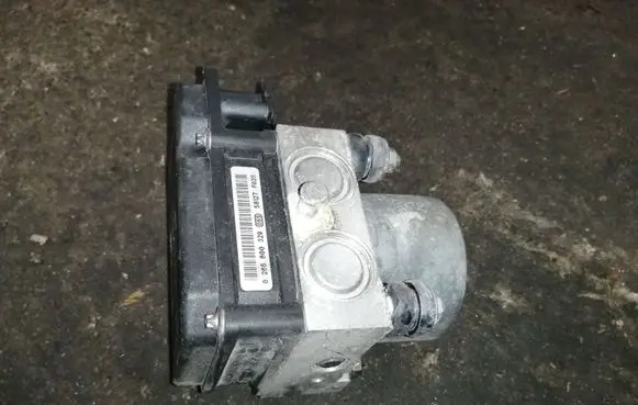 Renault Modus ABS Pump 0265800329
