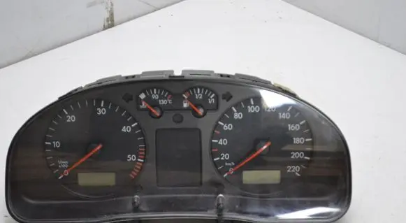Volkswagen PASSAT B5 Speedometer (instrument cluster) 3B0919881N