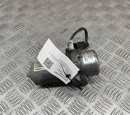 BMW 2 F45 Vacuum pump 6851289