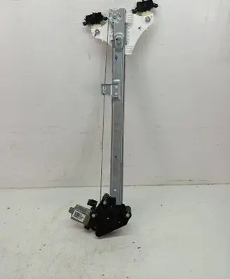 Hyundai i20 (BC3 BI3) Front door electric window regulator 82460Q0000 82402Q0010